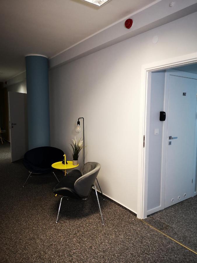Bello Aparthostel Private Rooms Warschau Exterior foto