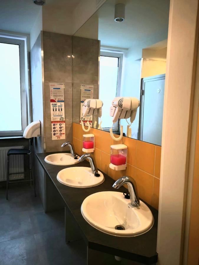 Bello Aparthostel Private Rooms Warschau Exterior foto